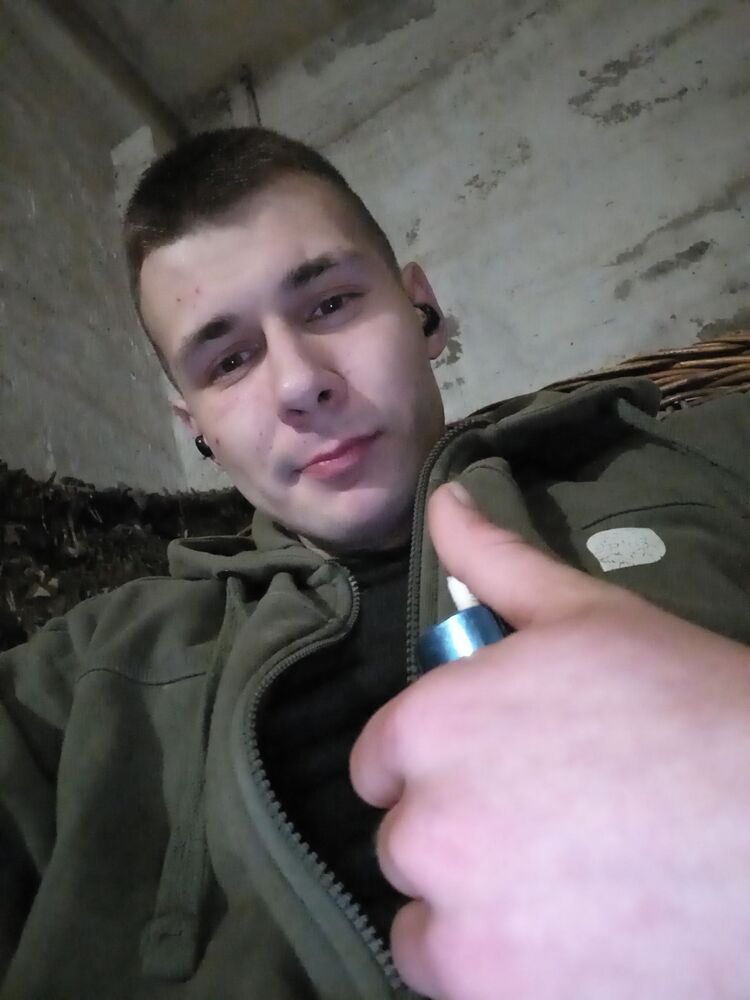  34580022  , 27 ,    