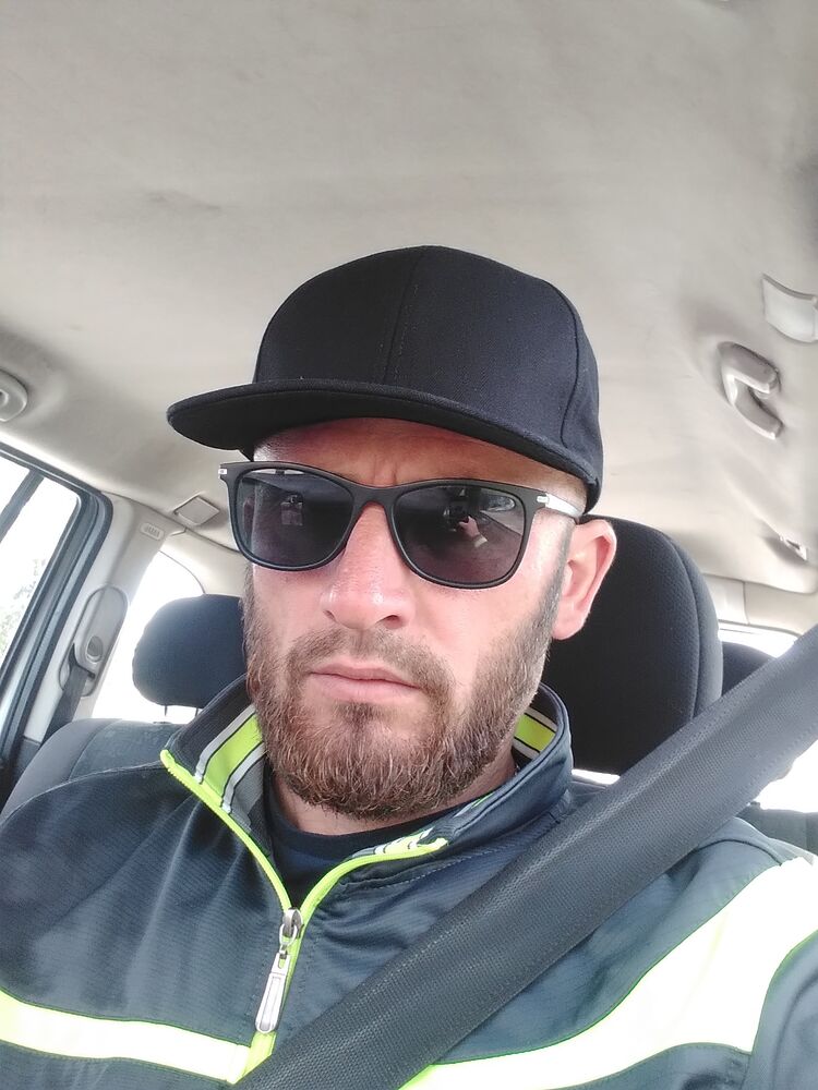  Warszawa,   Giorgi, 35 ,   ,   