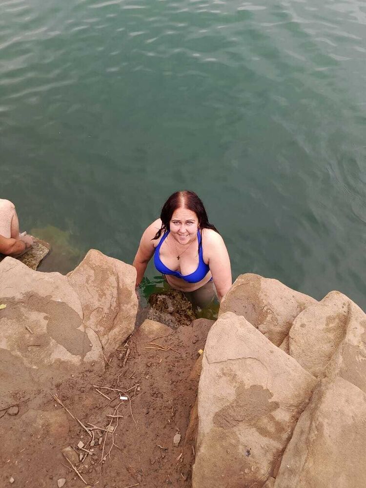  54446122  Elena, 45 ,    -