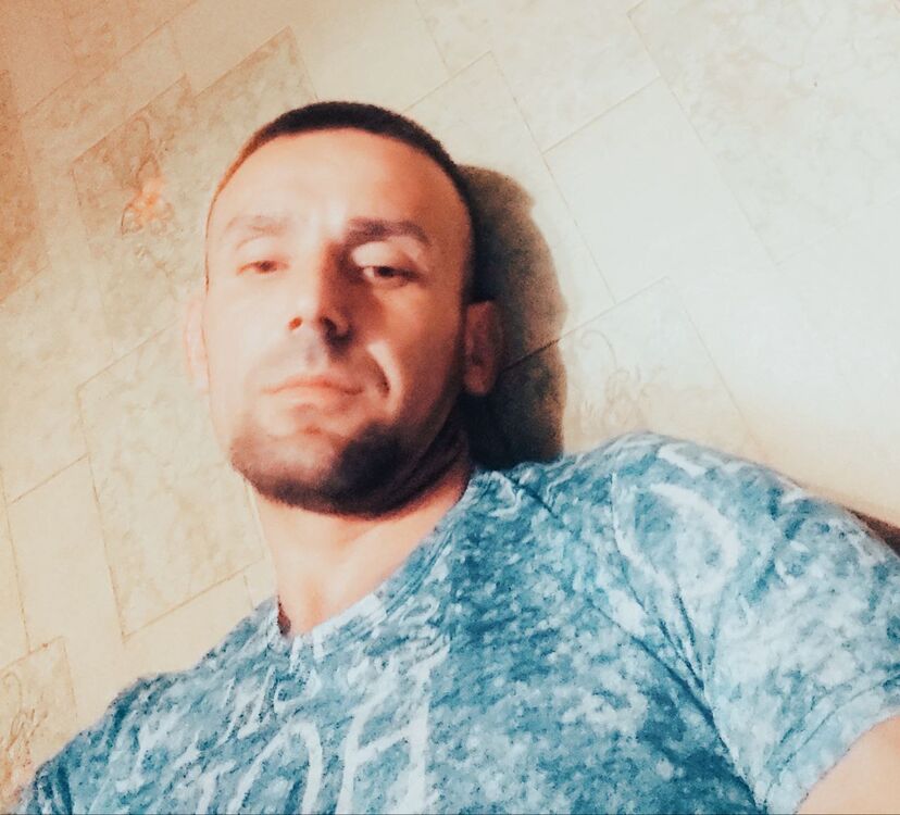  48372672  Igop, 39 ,    