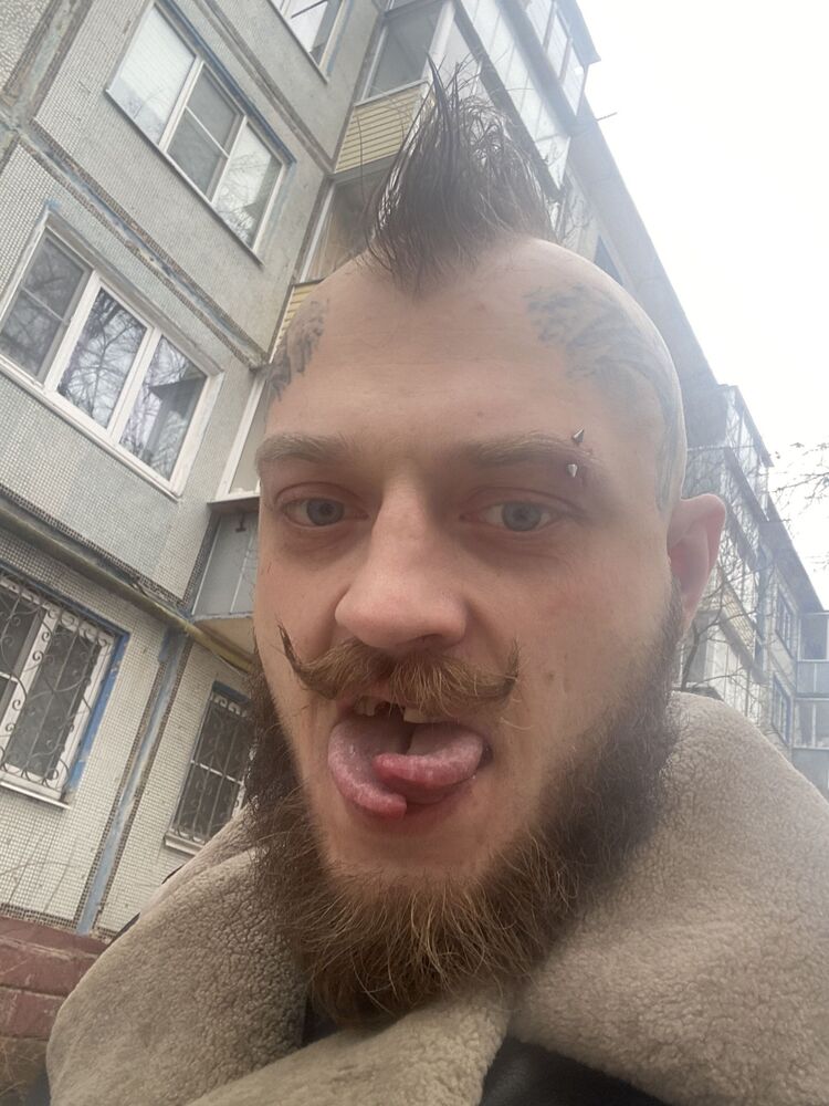  49764242  , 34 ,    