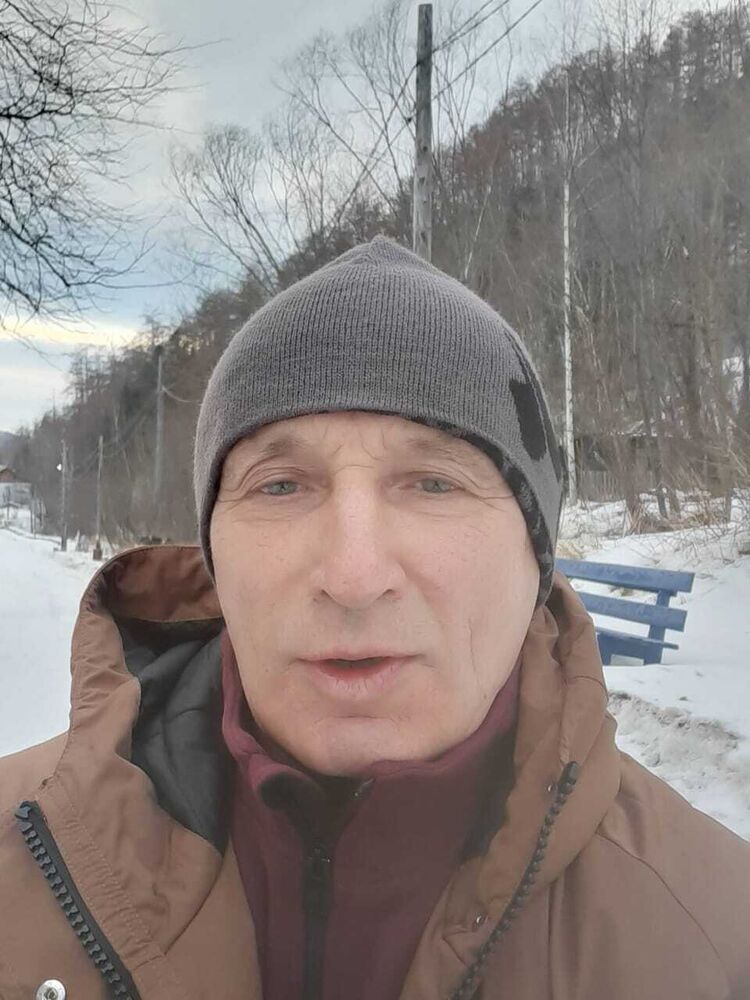  --,   Aleksandr, 65 ,   ,   