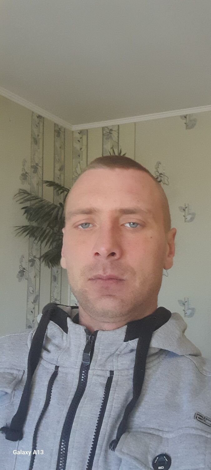  44365242  , 38 ,    