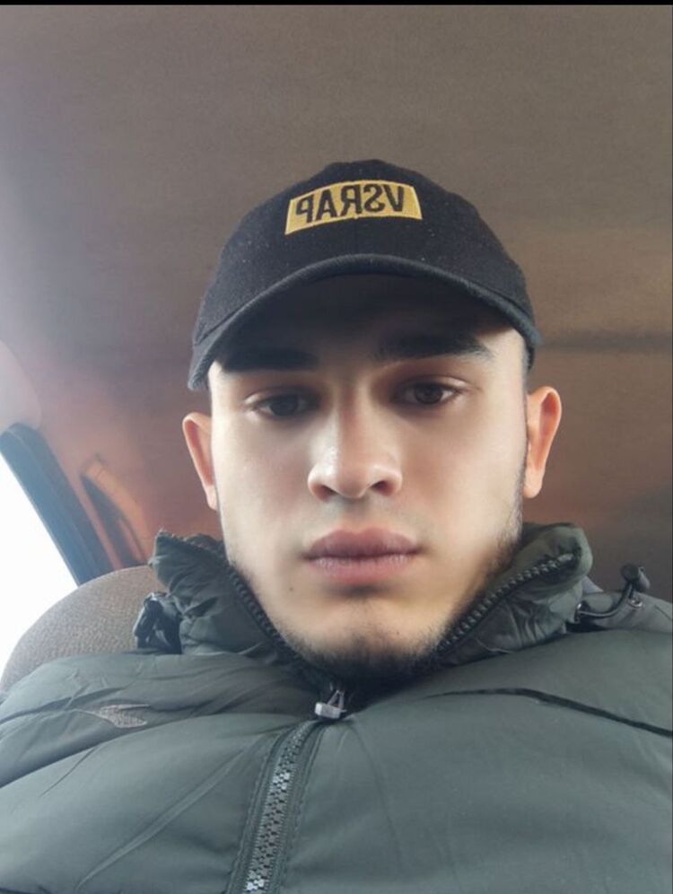  42580172  , 24 ,    