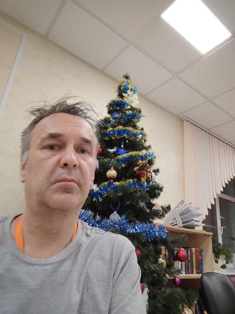  53281942  Alexey, 49 ,    