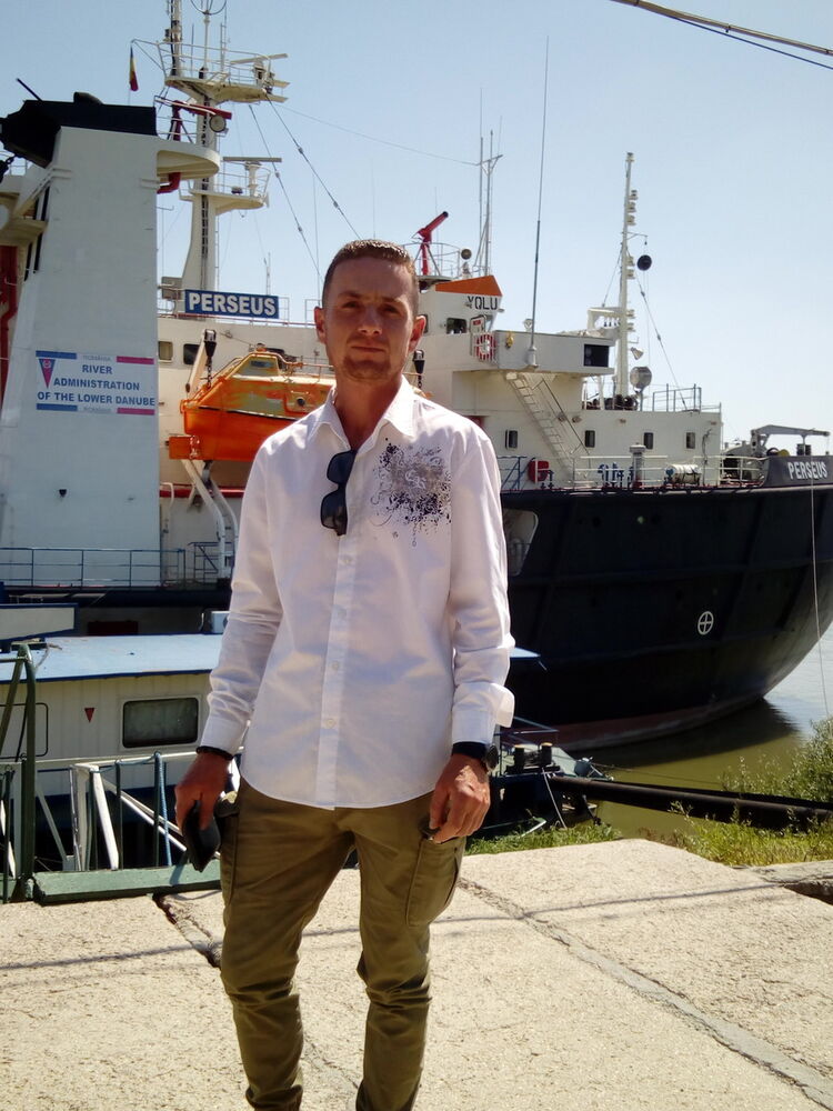  ,   Mihail, 45 ,   ,   , c 