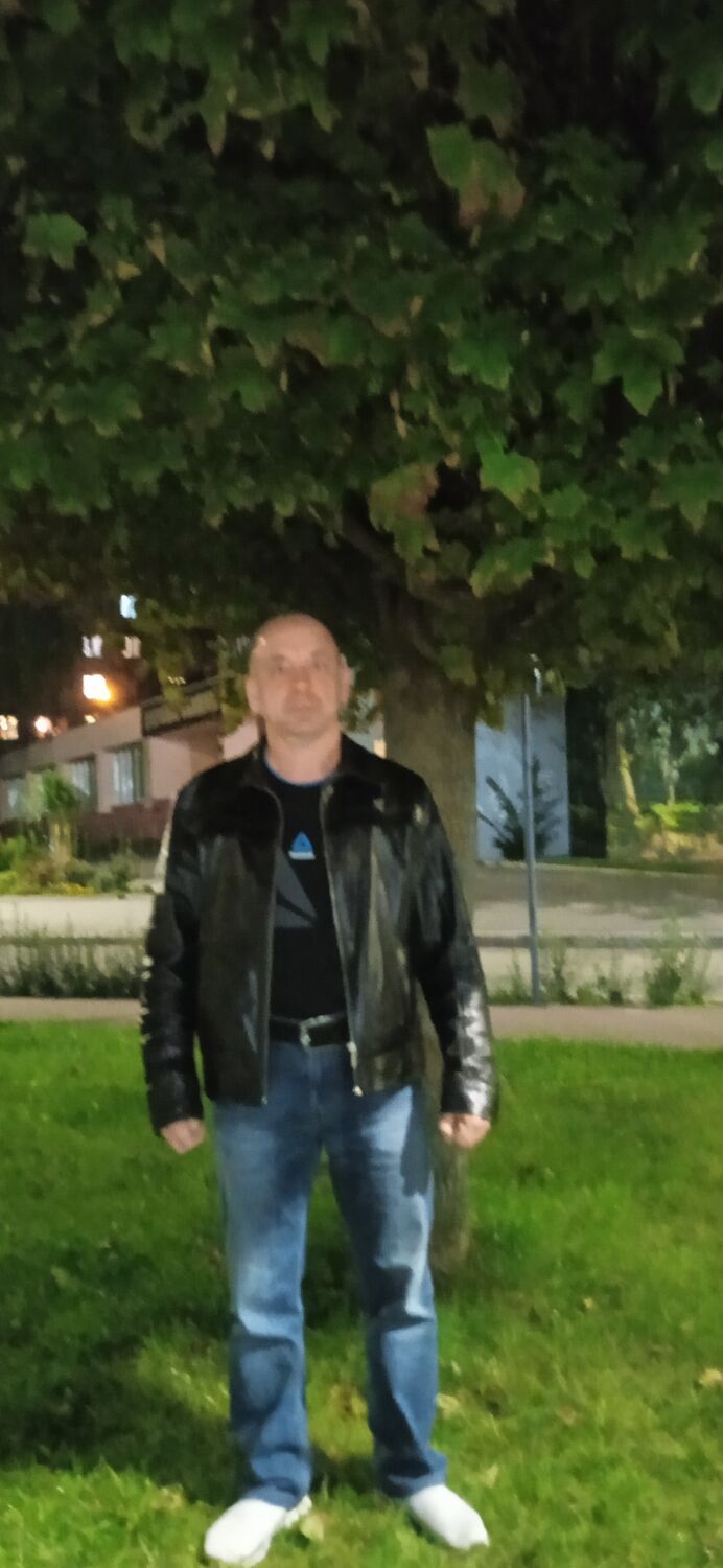  23928712  , 52 ,    
