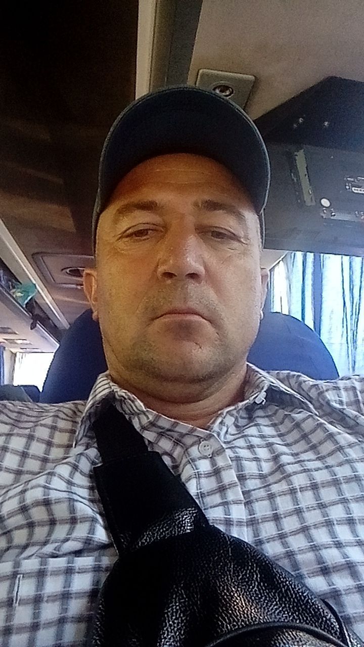  23607442  , 44 ,    