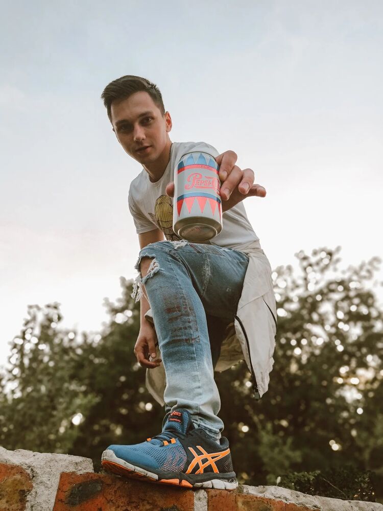  --,   , 27 ,   , 