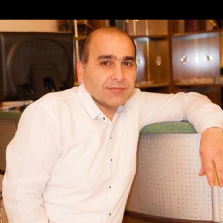  27646012  Rauf, 51 ,    