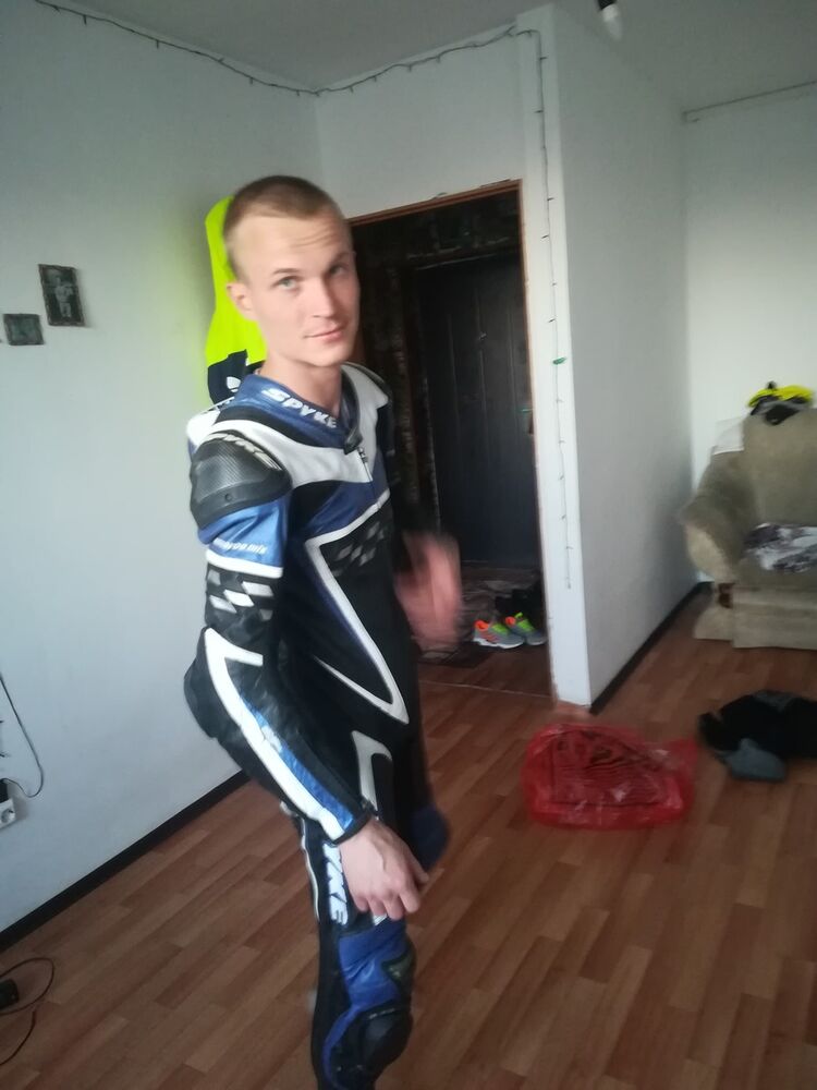  ,   Anton, 34 ,   ,   , c 