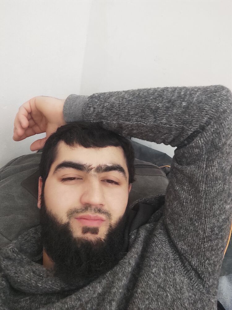  24052722  Mehrob, 29 ,    