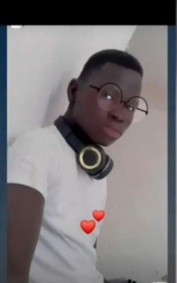  23911372  MAMEMAREMA, 25 ,    Bissau