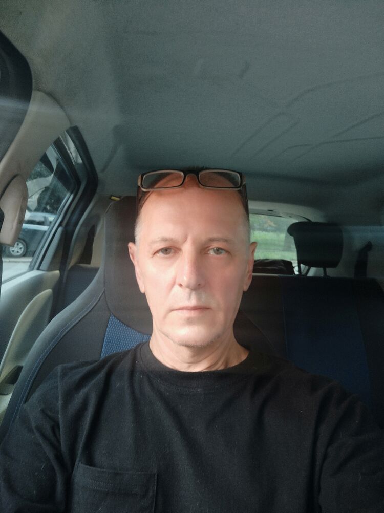  36642182  , 61 ,    