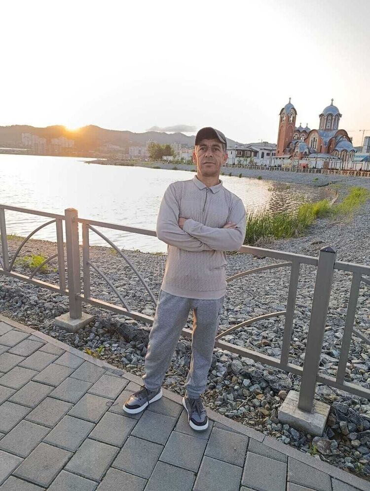  ,   Alisher, 45 ,   ,   