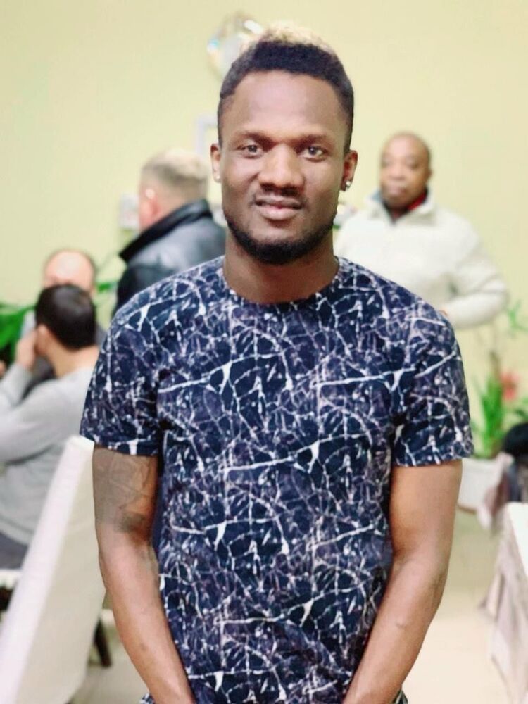  49609272  Kamara, 32 ,    