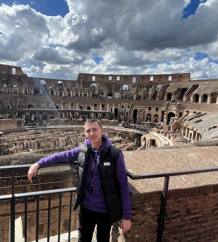  37795842  Anton, 35 ,    -