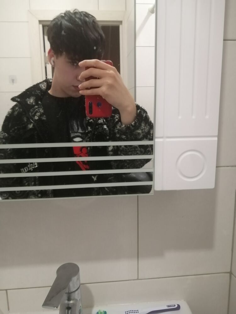  33709462  , 22 ,    -