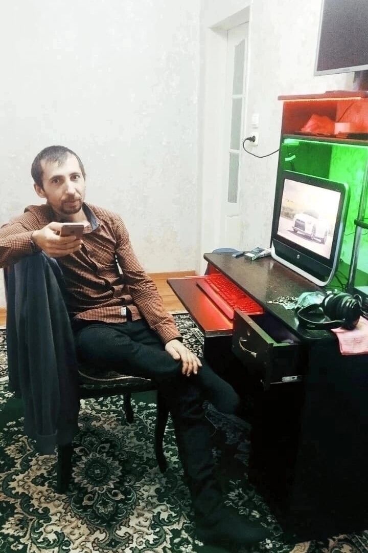 ,   AHMED, 35 ,   c 