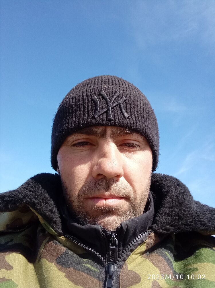  33890322  , 37 ,    