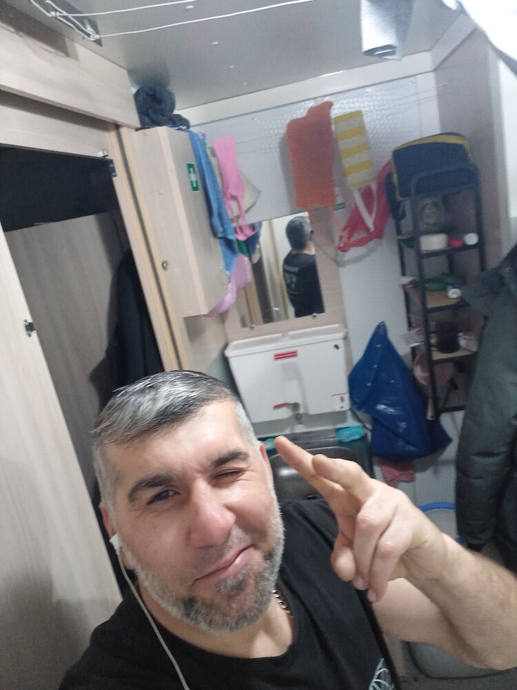  44586352  , 45 ,    