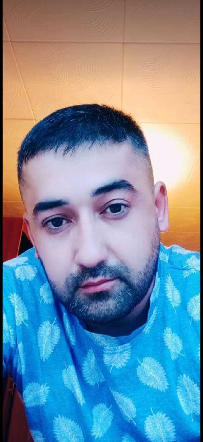  36558732  Ismat, 35 ,    