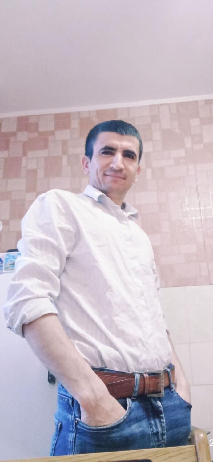  48637832  Nodirbek, 34 ,    -