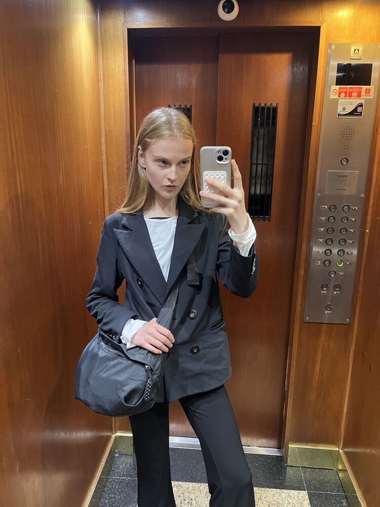  53199742  Dasha, 18 ,    -