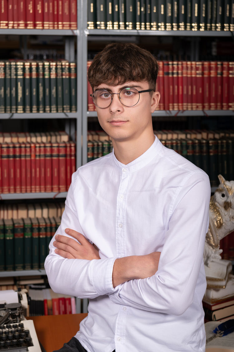  ,   , 19 ,   ,   