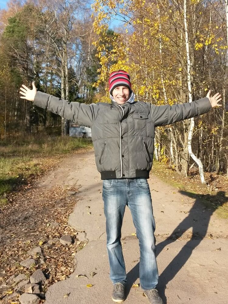  14904212  , 35 ,    