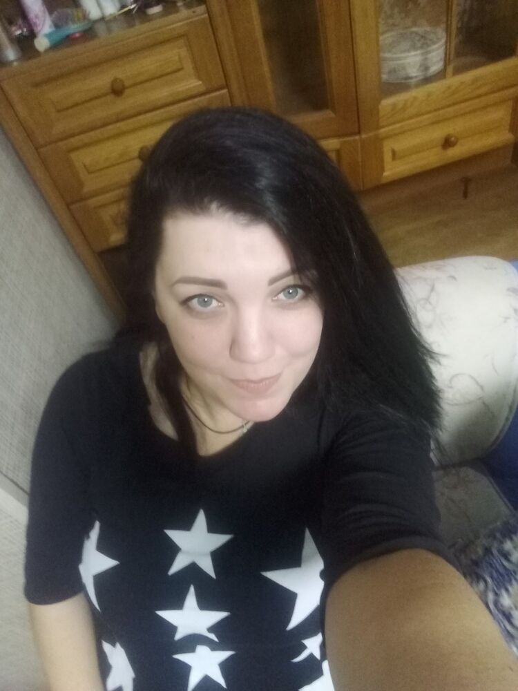  18480652  LELA, 37 ,    