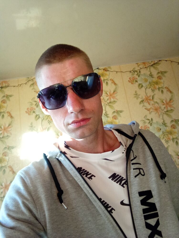  44049922  , 31 ,    -