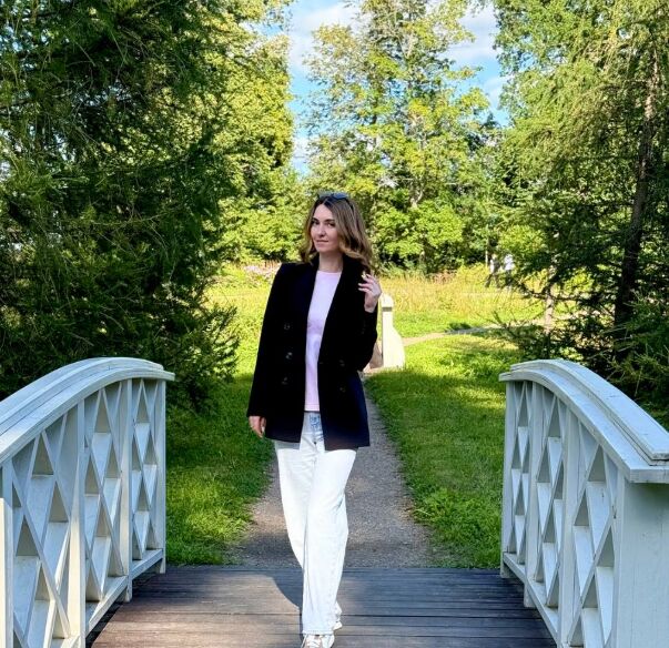  54722442  , 28 ,    -