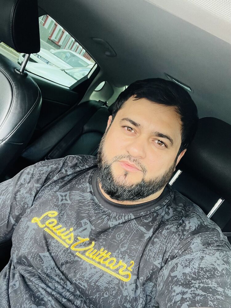  45216122  Boxing, 34 ,    