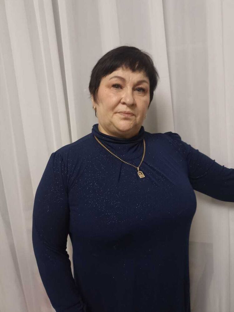  48938322  Natalya, 61 ,    