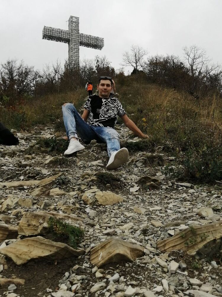  44142862  , 36 ,    