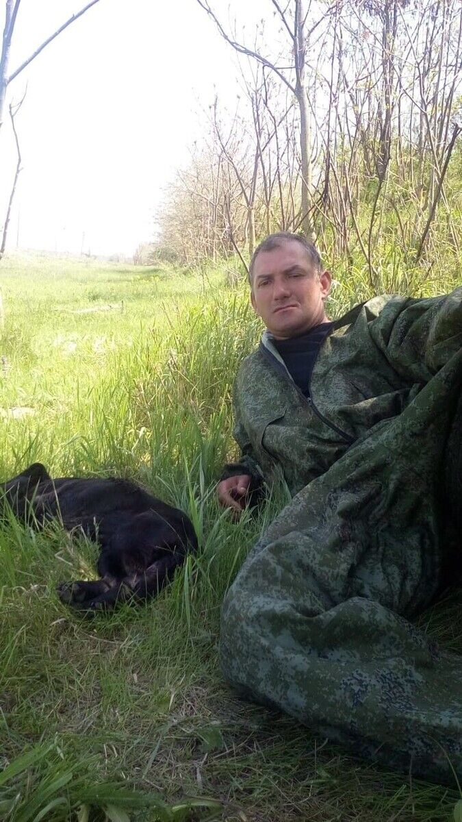  ,   Valentin, 41 ,   , 