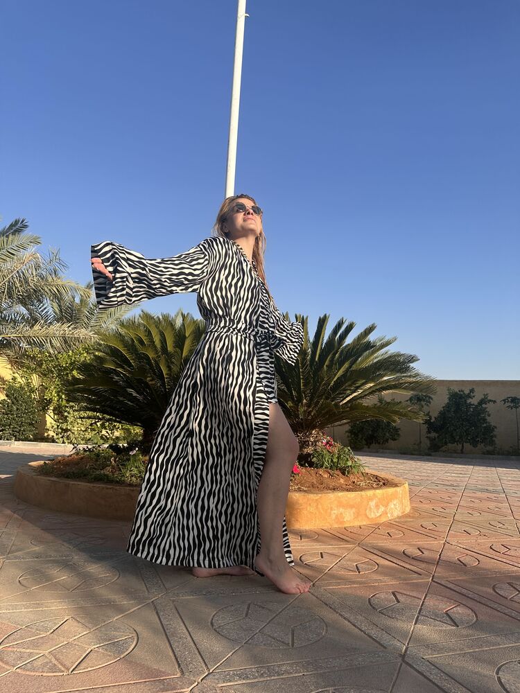 ���� 43584182 ������� Dana, 37 ���, ���� ���������� � ������