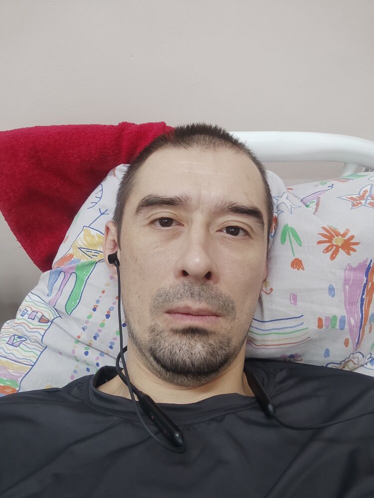  46599662  , 39 ,    