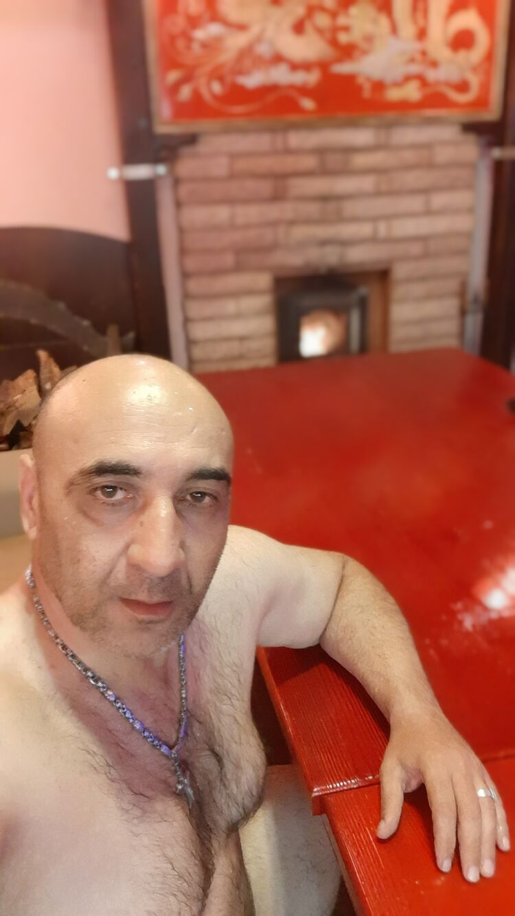  ,   A R A M, 48 ,   ,   , c 