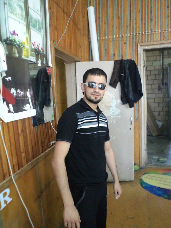  ,   Fedy, 35 ,   ,   , c 