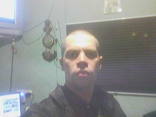  11147672  Sacha, 41 ,    