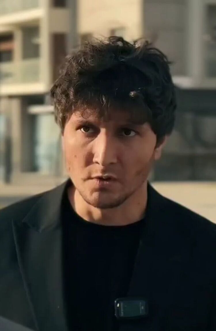  54714862  Iluxa, 55 ,    