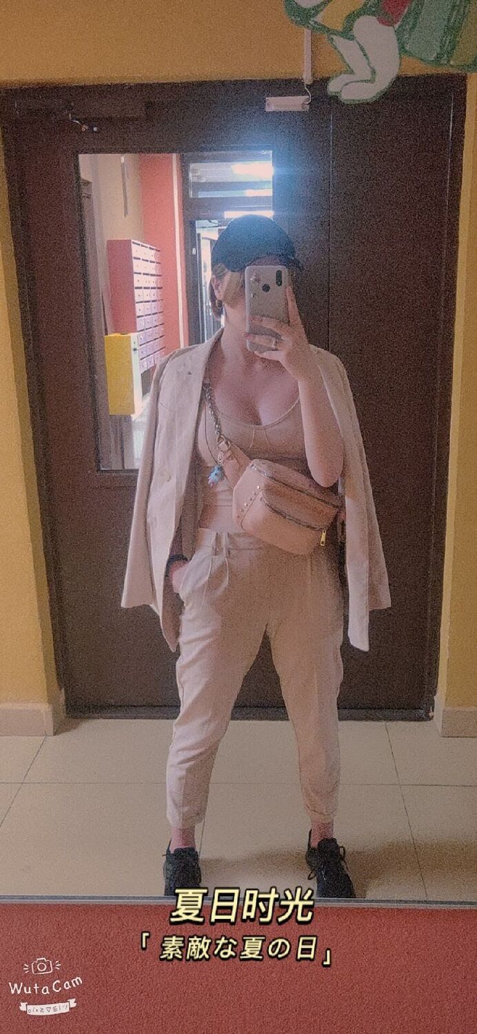  26703462  , 22 ,    -