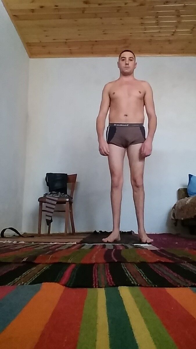  6720812  Andrei, 36 ,    