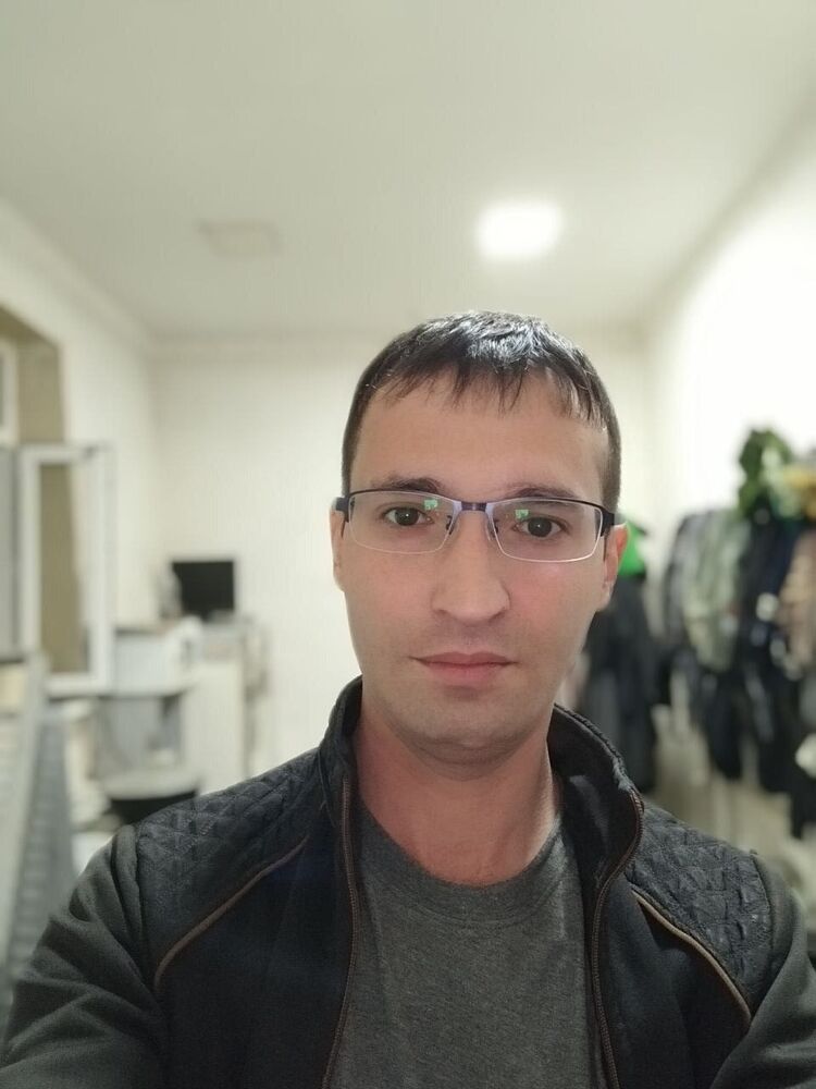  47949382  Arthur, 39 ,    