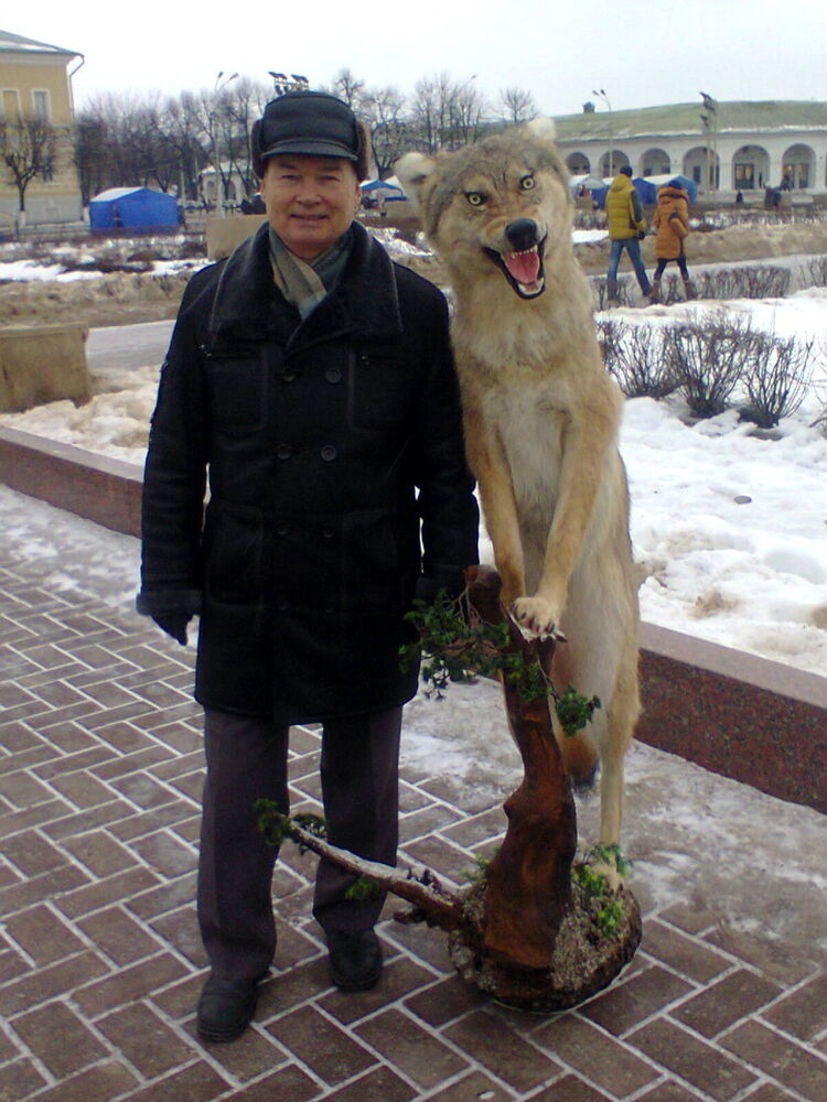  9566832  Pavel, 74 ,    