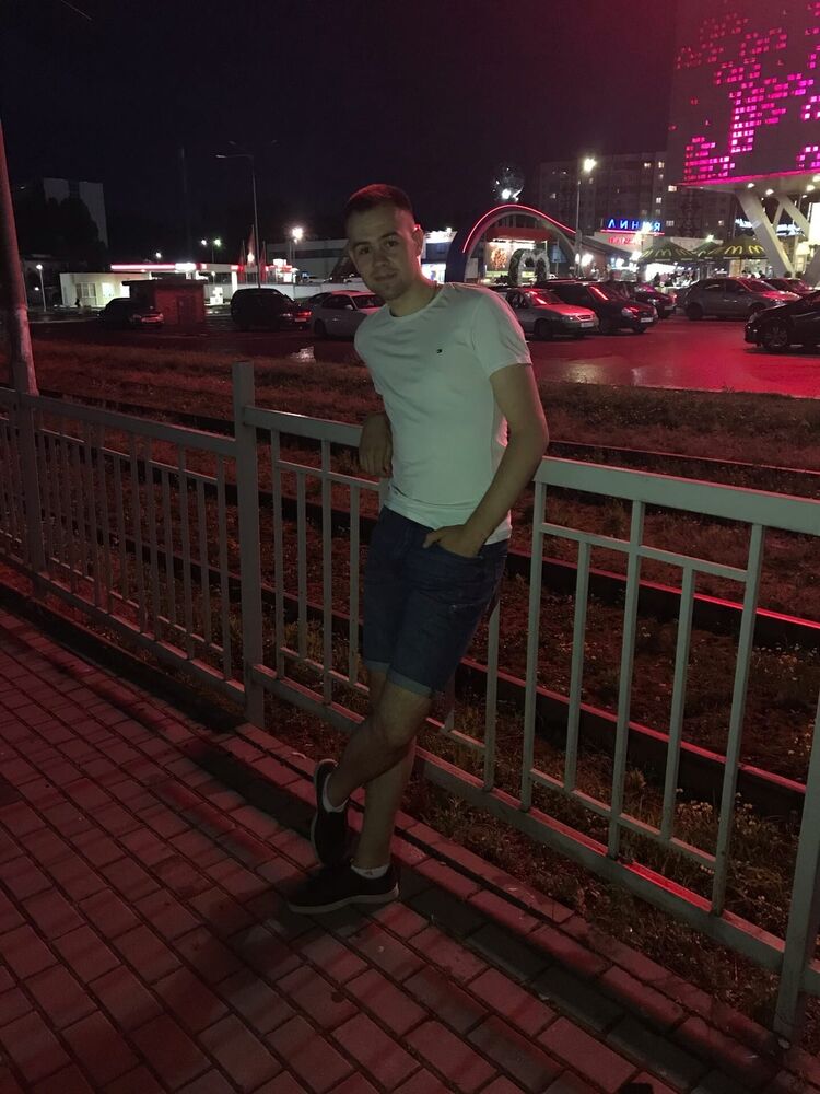  27023292  Dmitry, 30 ,    