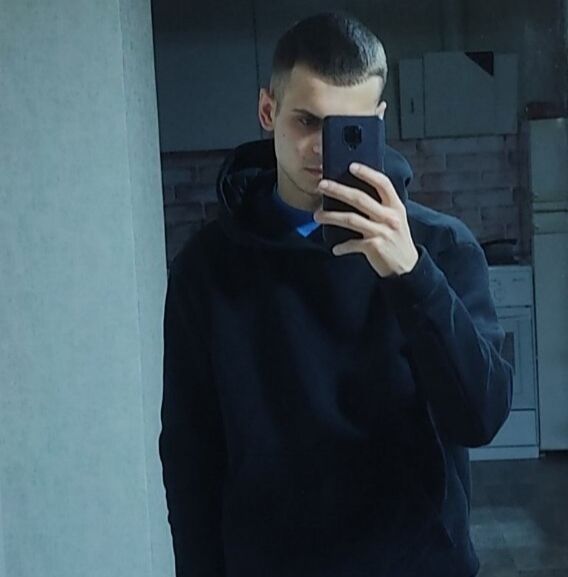  38244742  , 23 ,    