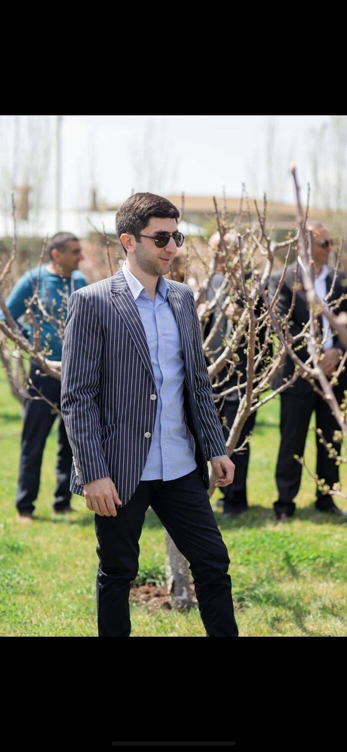  ,   Vlad, 29 ,   ,   